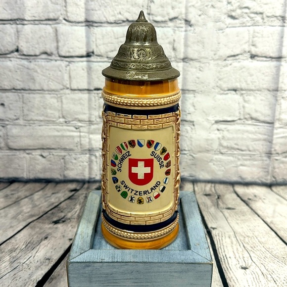 Vintage Gerz West Germany Lidded Beer Stein Switzerland .5L - Picture 1 of 5